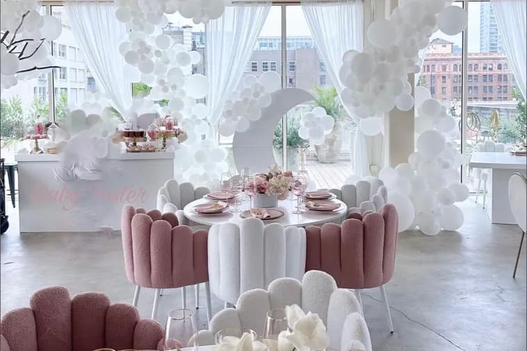 Guests celebrating at a smoothly run event