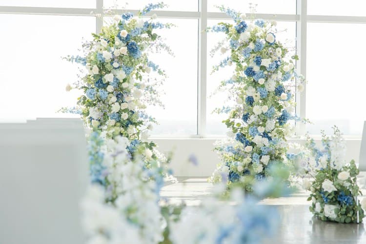 Silk Floral Beau Arch