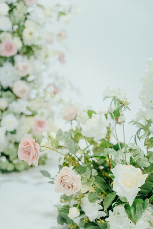 Set of 12: Silk Amore Aisle Flowers