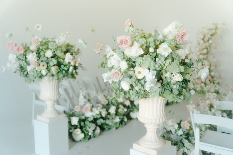 Silk Floral Amore Urns (set of 2)