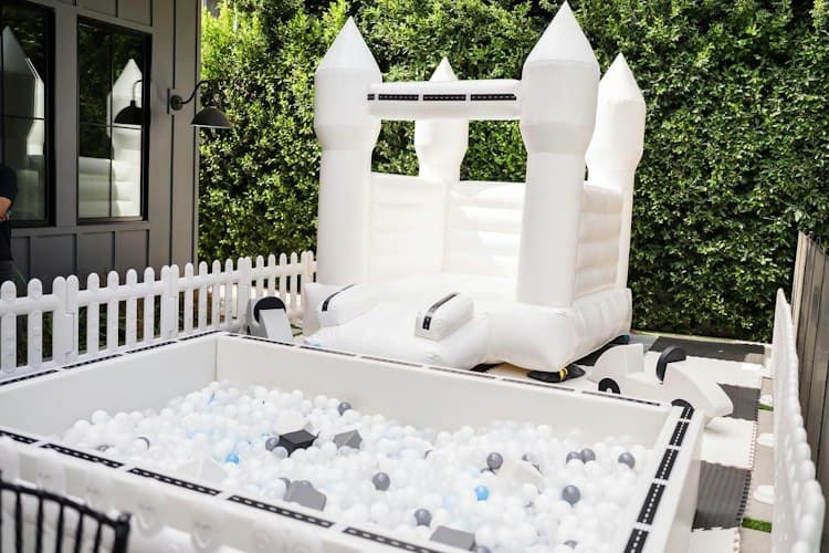Ball Pit - Gray Square