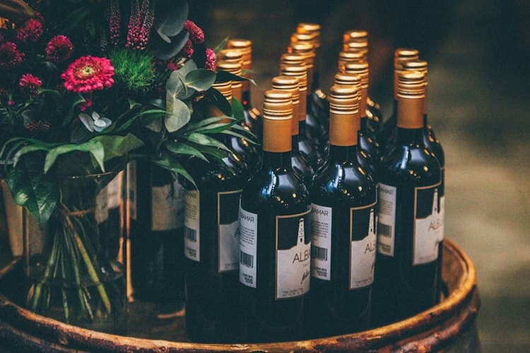 Event Planning for 25-40 Guests
