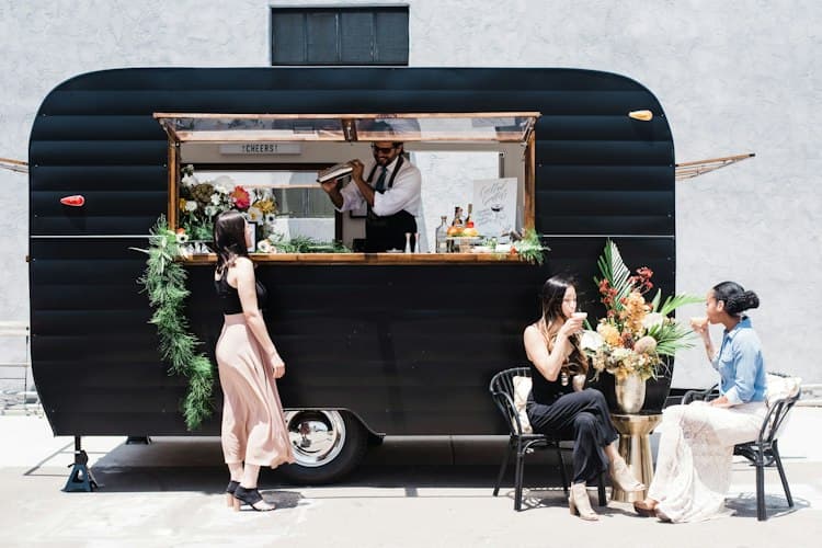 Mountainside Mobile Bar (100ppl)
