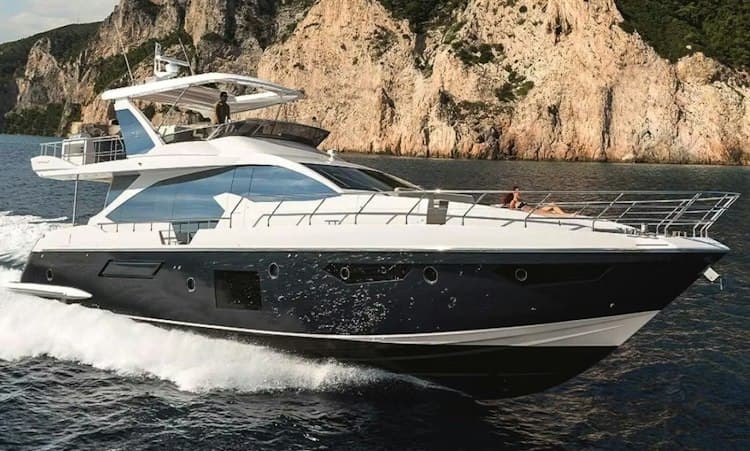 Azimut Yacht