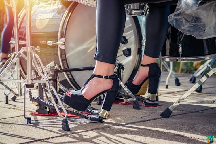 Female Drummer