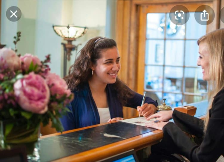 Guest check in- 2 staff