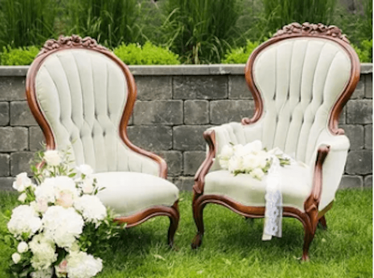 Luca & Landyn Matching chairs