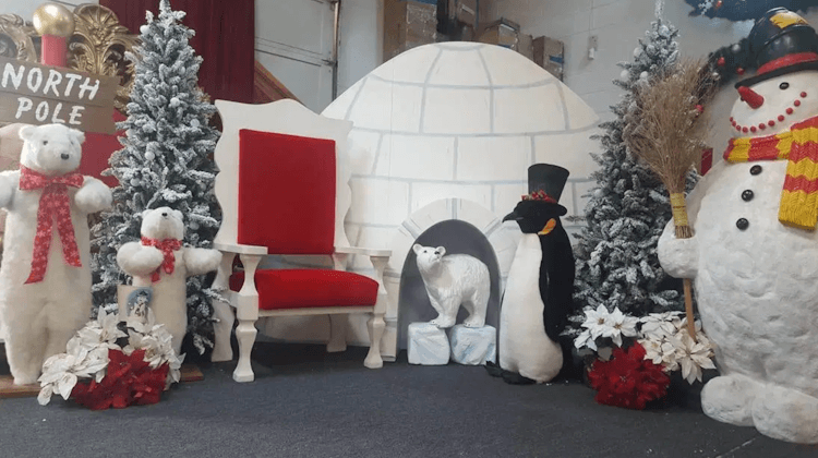 Igloo Winter Wonderland