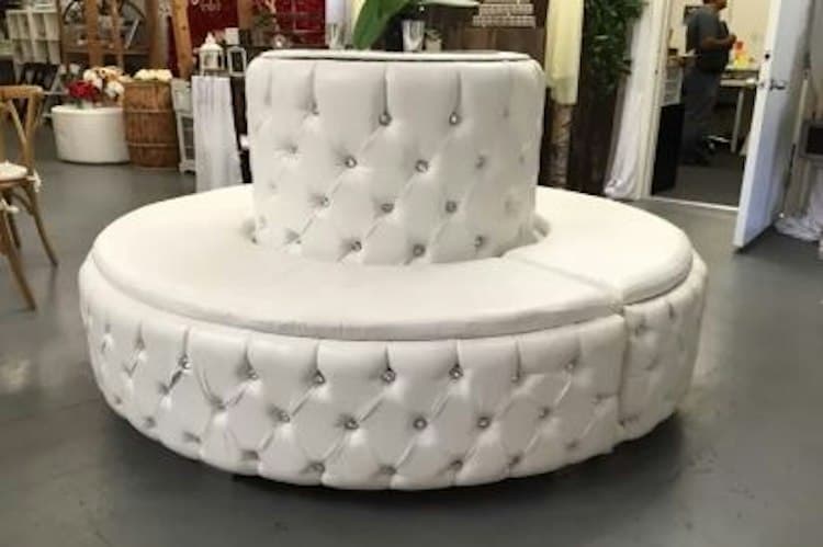 White Sombrero Lounge Set